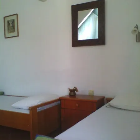 Odessa Guest house *